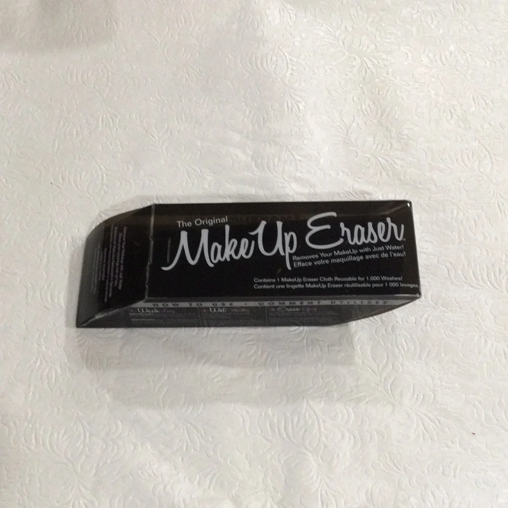 The Original Black Makeup Eraser
